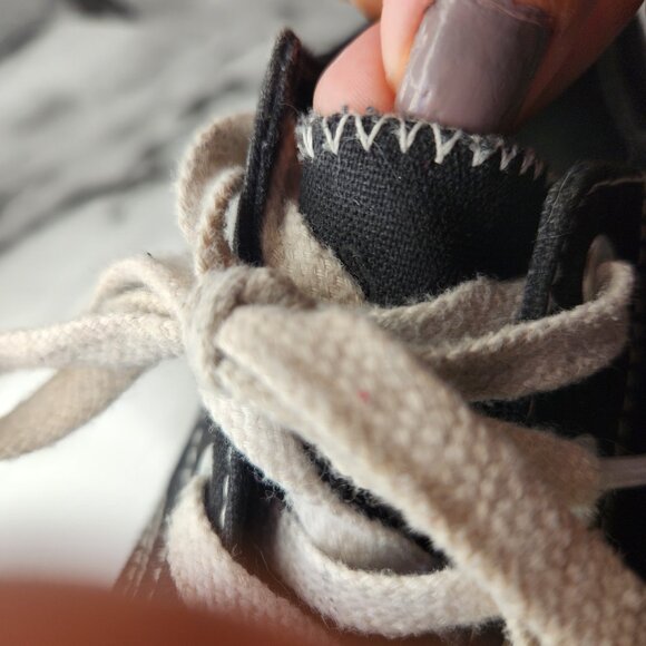 AIR WALK WOMENS WHITE & DENIM BLACK FLAT SNEAKERS SIZE 8 LOAFERS - Picture 4 of 12